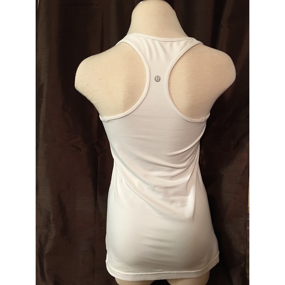 Lululemon tank top - Picture 5 of 8